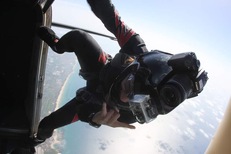 צילום צניחה חופשית רגע לפני הנפילה צניחה חופשית בדרום | צניחה חופשית | פרדייב