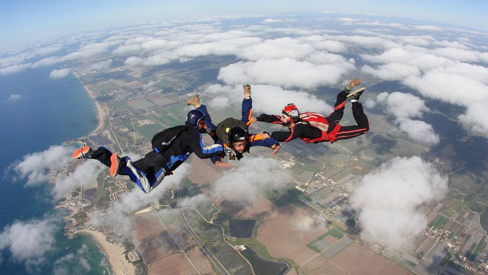 קורס צניחה חופשית בפרדייב